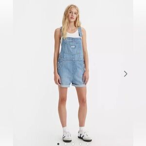 Levi's shortalls